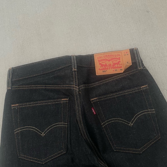 Charcoal Levi 501 - Picture 6 of 6